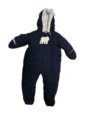 A6🫐2for$20🫐George Black and White Infant Outerwear Label Detail
